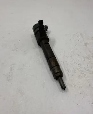 Suzuki Grand Vitara II Fuel injector 0445110230