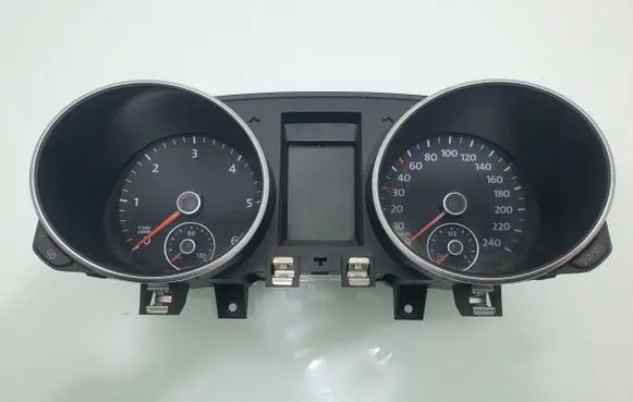 Volkswagen Golf VI Speedometer (instrument cluster) 5K0920872A