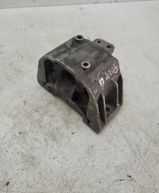 Volkswagen Golf IV Engine mount bracket 1J0199262