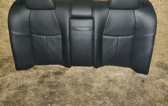 Infiniti Q70 Y51 Rear seat TZA09222