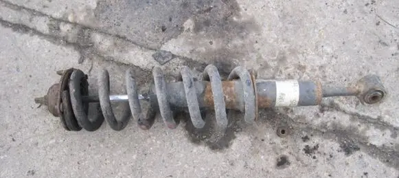 Toyota Land Cruiser (J150) Front shock absorber/damper 4851060260