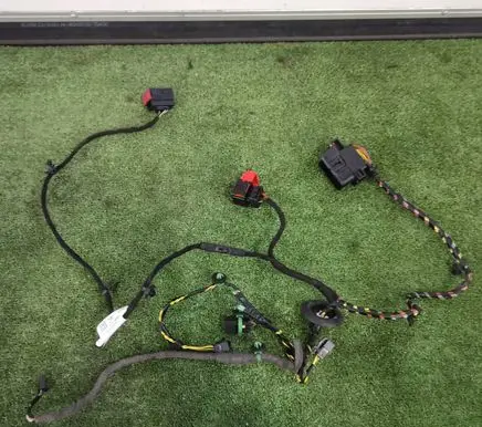 Opel Corsa E Front door wiring loom/harness boot 39193963