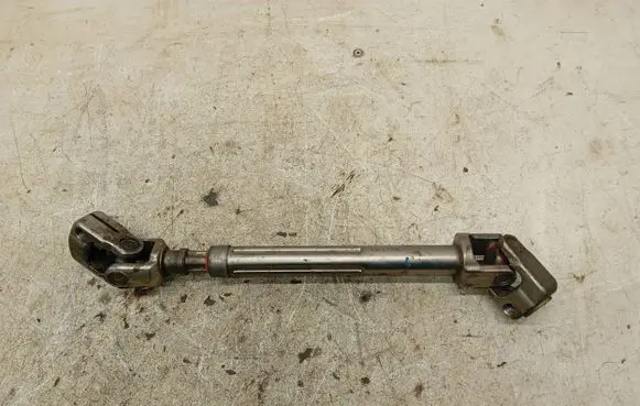 Mercedes-Benz GL X166 Steering column universal joint A1664600510