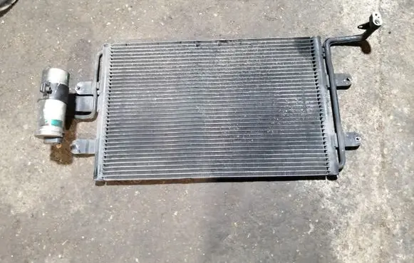 A/C cooling radiator (condenser)