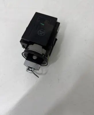 Volkswagen PASSAT B6 Ignition lock 3C0905843 1160120 33303301