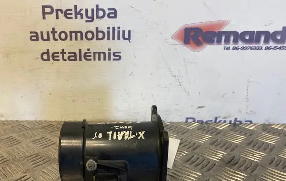 Nissan X-Trail T30 Mass air flow meter 226807S000 AFH70M
