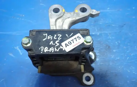 Honda Jazz IV GR Engine mounting bracket
