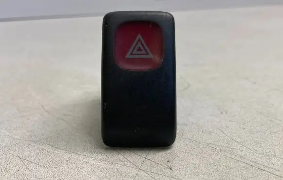 Fog light switch