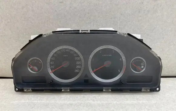 Volvo V70 Speedometer (instrument cluster) 30728791 8602026 69594780T