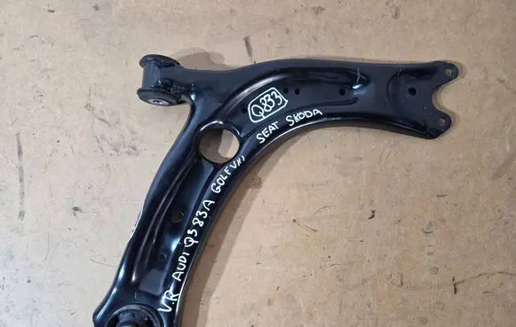 Audi Q3 F3 Front lower control arm/wishbone 3Q0407154D