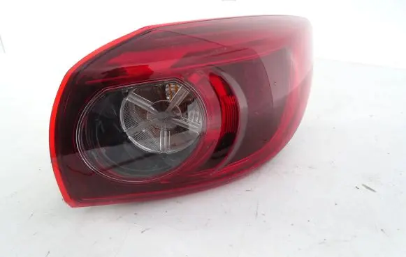 Mazda 3 III Rear/tail lights B45D51150 22041981 2861