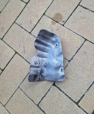 Volvo XC60 Heat shield in engine bay 30777164A