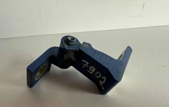 Seat Arona Rear door upper hinge 8X4833408A