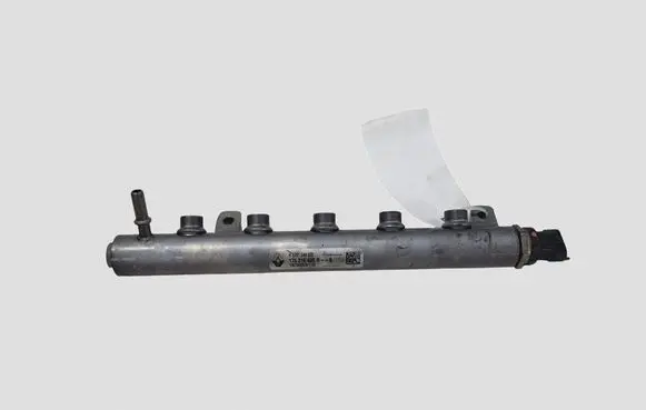 Nissan Qashqai Fuel main line pipe 175216420R 1307300570199
