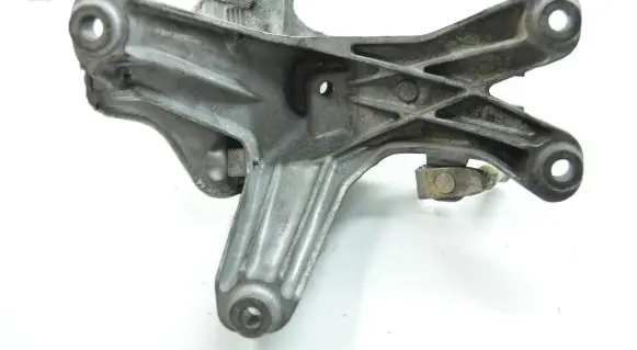Audi A4 S4 B8 8K Engine mounting bracket