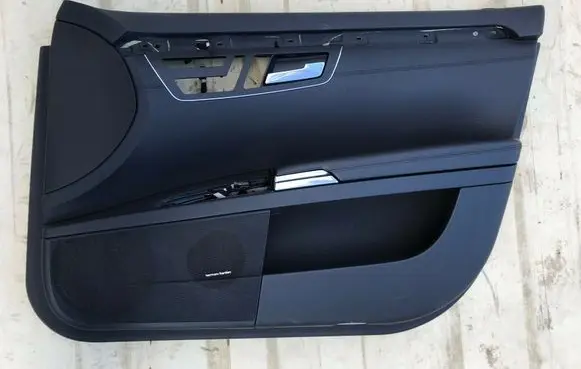 Mercedes-Benz S W221 Front door card panel trim A2217270248 2215408235 A2215408235