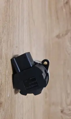 Volvo XC70 Ignition lock contact 8645228