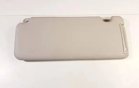 Sun visor