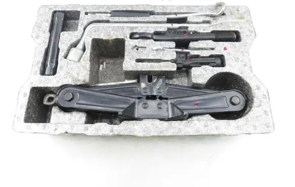 KIA Carens III Spare wheel section trim 091491D100