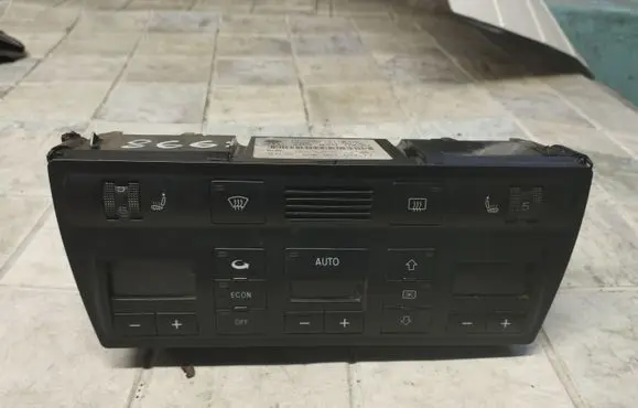 Audi A6 S6 C5 4B Climate control unit 4B0820043H 5HB00760417