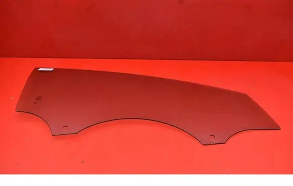 Ford Focus Front door window glass four-door 