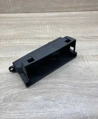 Volkswagen Jetta IV Cabin air duct channel 1K0805971
