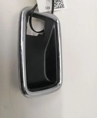 Mercedes-Benz E W123 Front door handle cover 1087660511