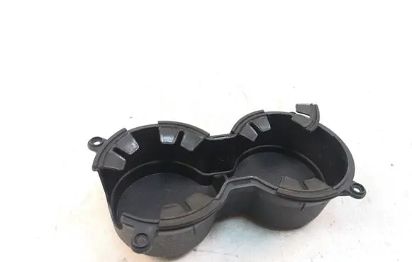 Cup holder front