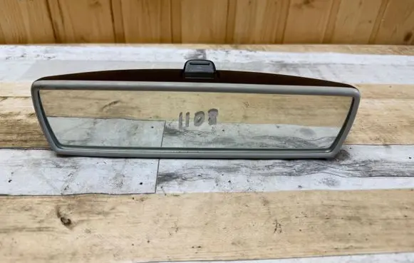 Rear view mirror (interior)