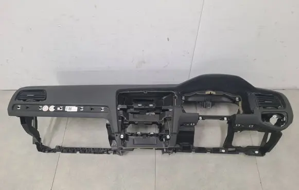 Volkswagen Golf VII Dashboard 5G2857181A