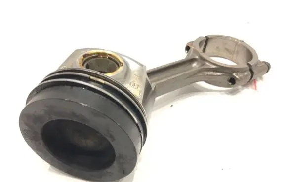 Skoda Octavia Mk3 (5E) Piston with connecting rod CRM04LA