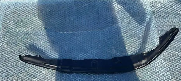 Mercedes-Benz E W211 Front door rubber seal A2117270330