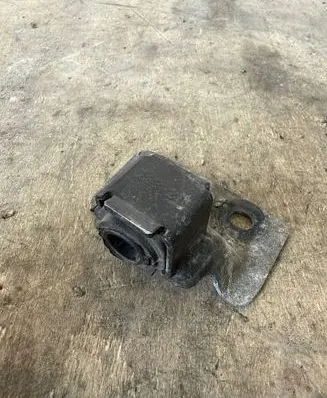 Renault Master III Loading door lower hinge 