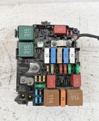 Citroen C4 Cactus Fuse box set 9804848480