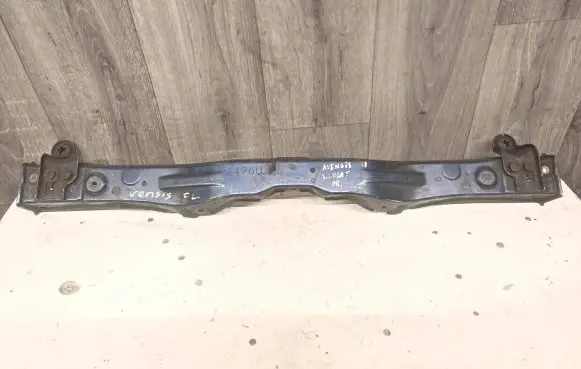 Toyota Avensis T250 Bottom radiator support slam panel 44960