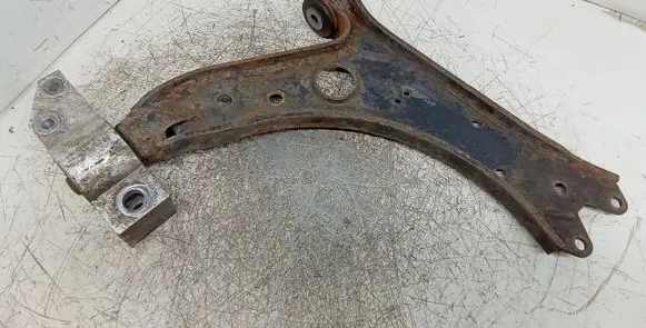 Seat Leon (1P) Front lower control arm/wishbone
