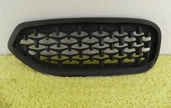 BMW Z4 g29 Front bumper upper radiator grill 7435520