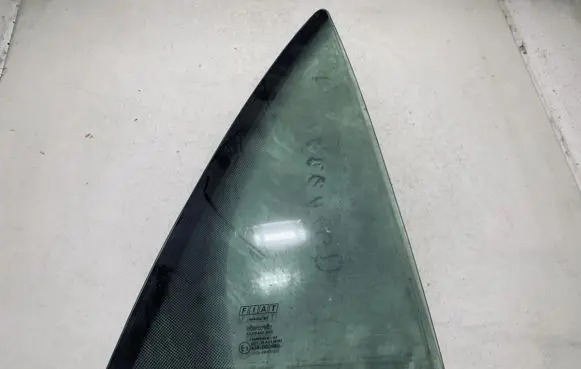 Fiat Marea Rear vent window glass 