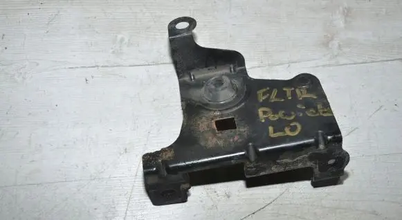 Dacia Lodgy Air filter cleaner box bracket assembly 2302