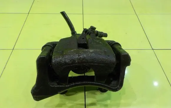 Seat Alhambra (Mk2) Front brake caliper 12AB56