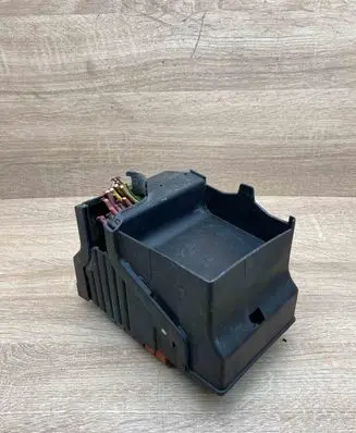 Renault Laguna II Fuse module 8200003059 318003100 Used