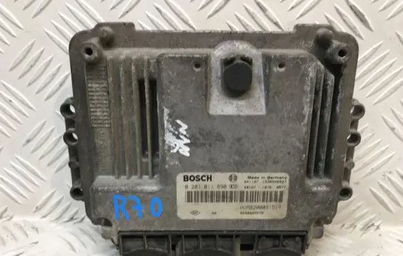 Renault Trafic II (X83) Engine control unit/module 8200091517 8200402578