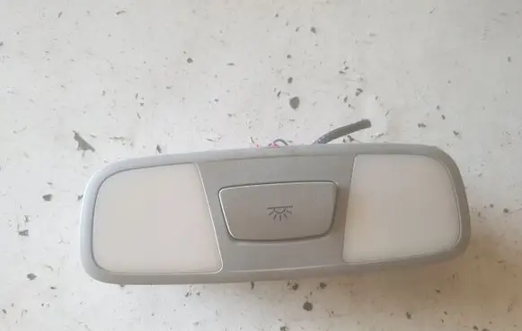 Audi Q2 - Front seat light 8V0947111