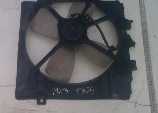 Mazda MX-3 Radiator cooling fan shroud 0227509581