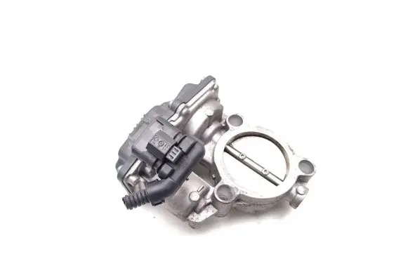 Mini Cooper Countryman F60 Electric throttle body valve 7618838 A2C15022300
