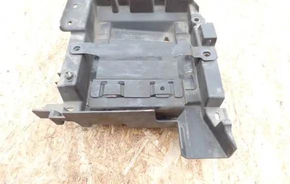 Renault Laguna II Engine control unit holder 8200003065