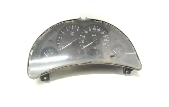 Opel Combo C Speedometer (instrument cluster) 88311302