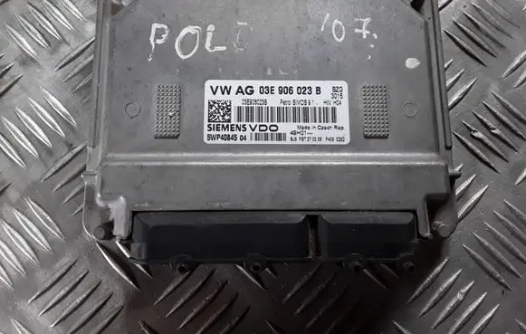 Volkswagen Polo IV 9N3 Engine control unit/module 03E906023B 5WP4084504