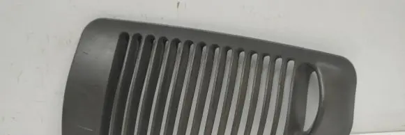 Trunk/boot side trim panel