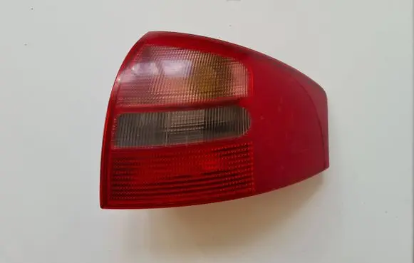 Audi A6 S6 C6 4F Rear/tail lights 4B5945096 14815